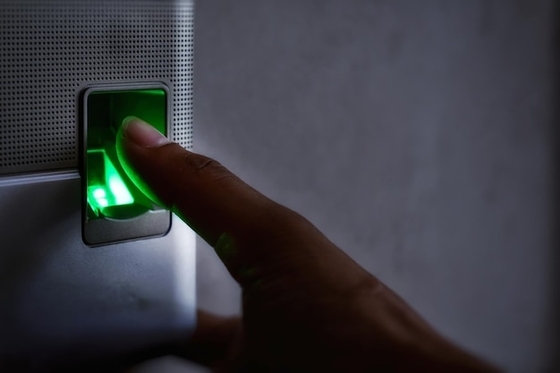 Комплект резервного живлення: інвертор 2E та акумулятор Marsriva