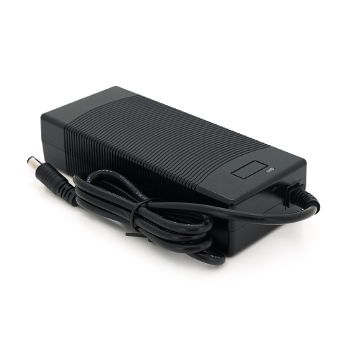 Зарядний пристрій HE / HB-360502 для LiFePo акумуляторів 36.5V2A, штекер 5,5*2.1, з індикацією, BOX