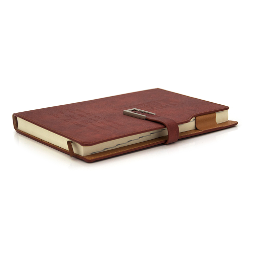 Щоденник Югторг ФІРМОВИЙ 2022, коричневий на металевій застібці