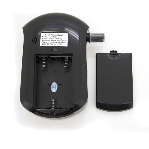 Електронний портативний алкотестер AT6000, живлення 3 * ААА