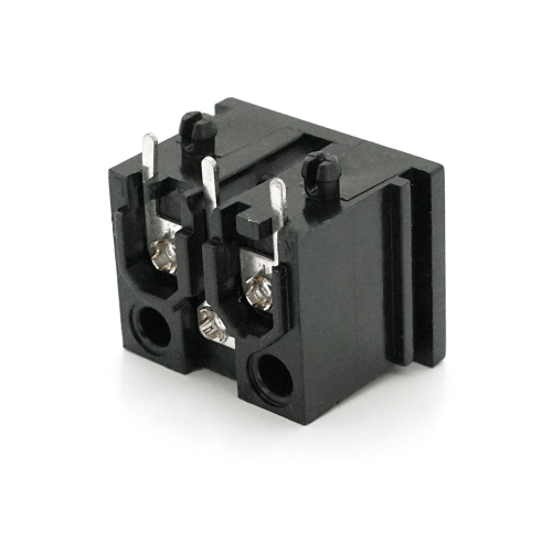 Триконтактний роз&apos;єм AC031 тато, 250V, 2.5A, під викруткову збірку, Q500