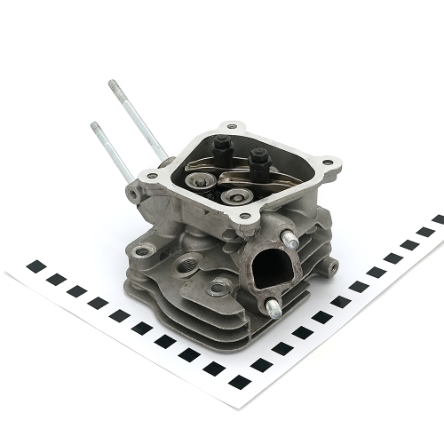 Головка блоку двигуна генератора 168F у зборі