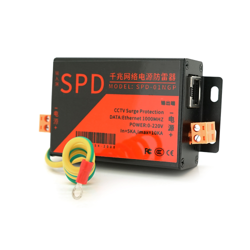 Грозозахист живлення + LAN 10 / 100 / 1000M, 0-220V ( захист Вхід = 5KA, Макс = 10KA)