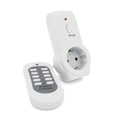 Розетка KWE-YK02 з дистанційним керуванням