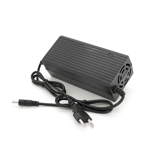 Зарядний пристрій для акумуляторів Li-ion 24V(29,4V),7S,5A,штекер 5,5,з індикацією