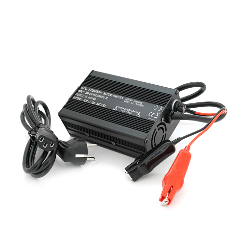 Зарядний пристрій для акумуляторів Li-ion 33.6V,8S,8A,+ крокодили,135x90x50mm