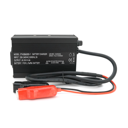 Зарядний пристрій для акумуляторів LiFePo4 36V(43.8V),12S,6A,крокодили,135x90x50mm