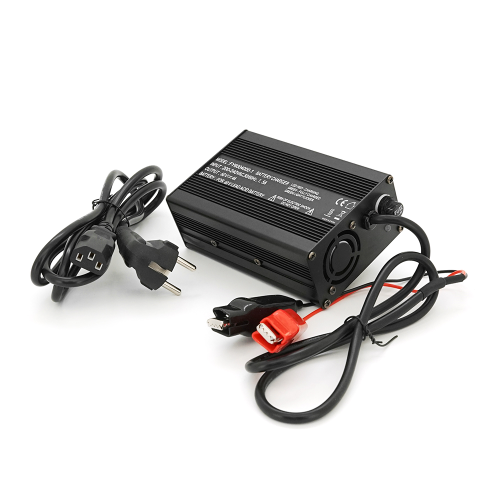 Зарядний пристрій для акумуляторів AGM 60V, 4A, + крокодили, 135x90x50mm