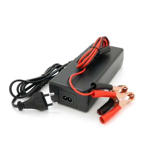 Зарядний пристрій для акумуляторів Li-ion 21V,5S,4A, індикація,з крокодилами 172x72x40mm