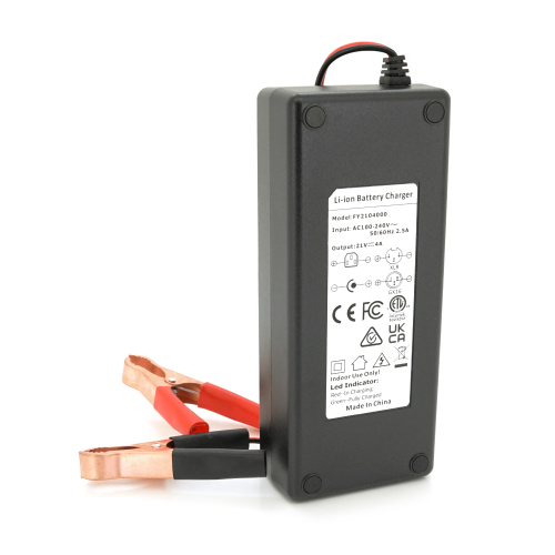 Зарядний пристрій для акумуляторів Li-ion 21V,5S,4A, індикація,з крокодилами 172x72x40mm