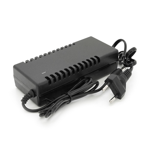 Зарядний пристрій для акумуляторів Li-ion 16,8V,4S,5A,штекер 5,5х2,5мм 135 x 70 x 36 мм. Вес: 250 г