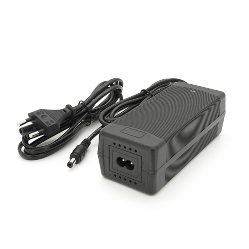 Зарядний пристрій для акумуляторів Li-ion 25,2V,6S,3A,штекер 5,5, 135х55х45мм