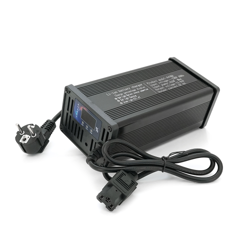 Зарядний пристрій для акумуляторів Li-ion 60V(71,4V),17S,8A, 600W. штекер Triangle plug (T-tipe / C13 / IEC). 185x88x60mm 1 кг