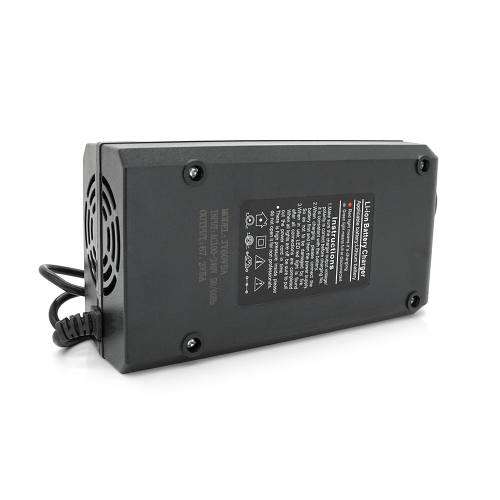 Зарядний пристрій Jinyi для акумуляторів Li-ion 60V(67,2V),16S,4A,штекер 5.5*2.5,з індикацією,BOX