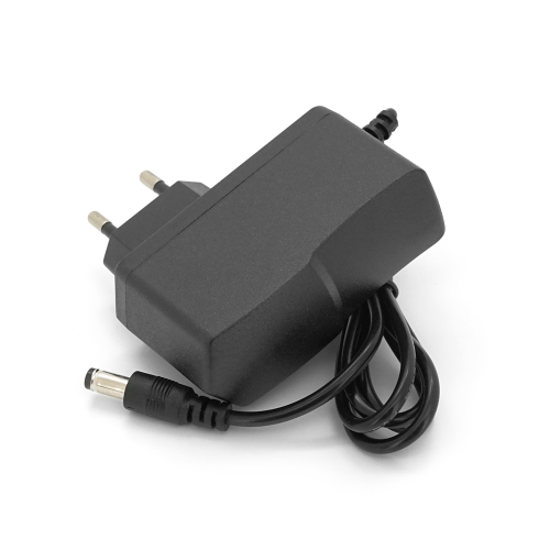 Імпульсний адаптер живлення 5В 0,5А (2.5Вт) M050050-2A1 штекер 5.5 / 2.5, довжина 1м