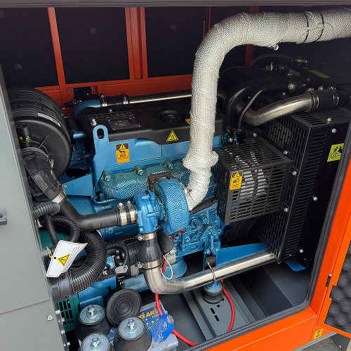 Дизельный генератор OYAL OYB-85 BAUDOUIN 4M10G70-5 88KVA / 70 кВт, генератор переменного тока OYL225FS, расход 75% нагрузки &amp;mdash; 13,5 литров / час, 230 / 400 В, 50 Гц (AVR+ATS), 2800x1000x1500 мм, 1325 кг, 195 л