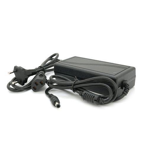 Імпульсний адаптер живлення YT-2406 24В6А (144Вт) штекер 5,5 / 2,5 + шнур живлення, довжина 1,00м