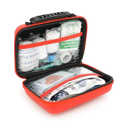 Аптечка медична у захисному кейсі. Пилолагонепроникний. 3 відділення. Набір першої допомоги: ножиці, бинти, пластирі, антисептики. 23&amp;times;17&amp;times;8 див.