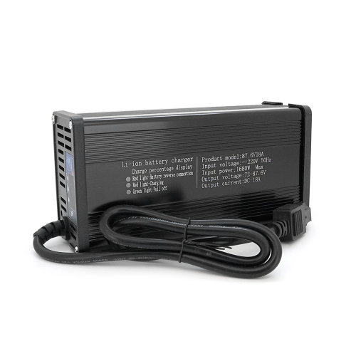 Зарядний пристрій Jinyi для акумуляторів LiFePo4 72V(87,6V),24S,18A,штекер Triangle plug (T-tipe / IEC / C13 N+L-), з індикацією,BOX