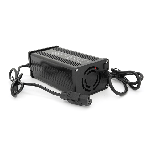 Зарядний пристрій для акумуляторів LiFePo4 48V(58,4V),16S,10A, штекер Triangle plug (T-tipe / C13 / IEC). індикація, 220х122х86mm, 1.5kg