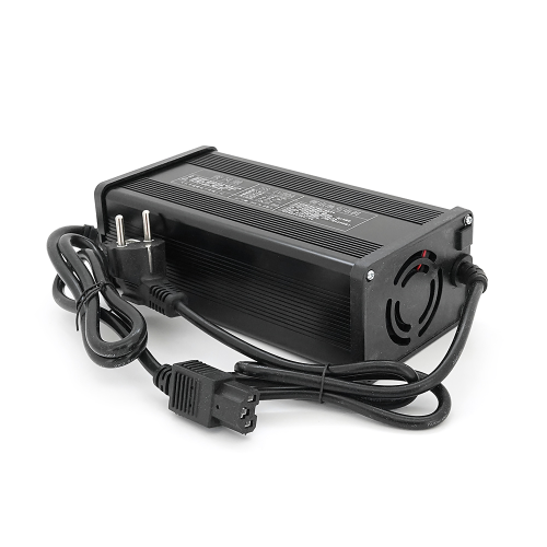 Зарядний пристрій для акумуляторів LiFePo4 72V(87,6V),24S,12A,штекер Triangle plug (T-tipe / IEC / C13 N+L-), з індикацією,BOX