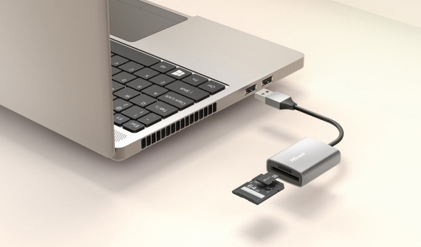Кардрідер Trust Dalyx USB-A 3.2 > SD/microSD, Алюміній, 0.08м, Сірий