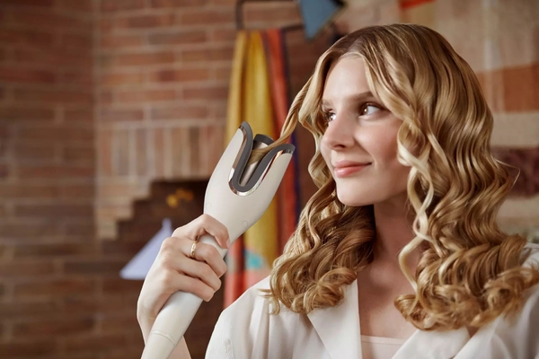 Стайлер  Philips SenseIQ Series 8000, автоматичний , 240Вт, темп.режимів-3, 170 C–210С, іонізація, кераміка, золотий