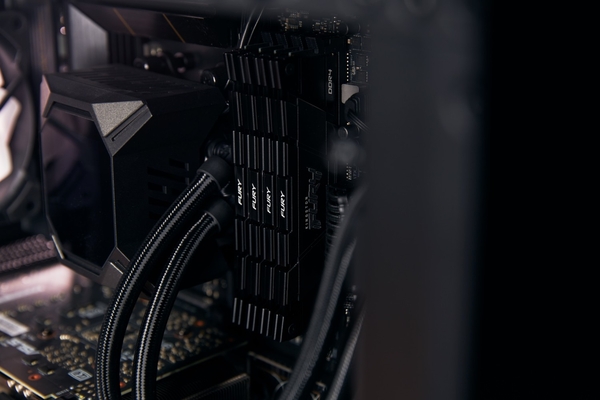 Пам'ять ПК Kingston DDR4   8GB 3200 FURY Renegade