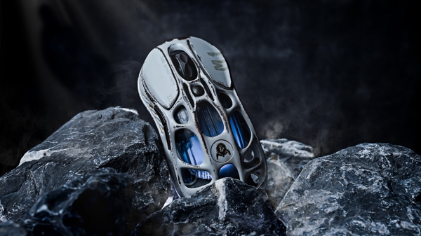 Миша GravaStar Mercury M1 Pro, magnesium alloy body, BT/WL/USB-A, 4K, RGB, Battle-Worn
