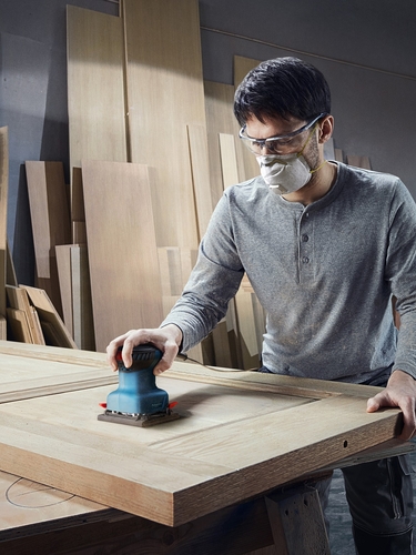 Шліфмашина вібраційна Bosch Professional GSS 140 A 220Вт платформа 101х112 28000кол·хв 1.1кг