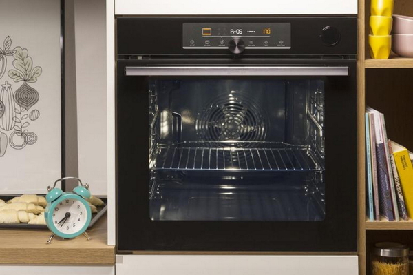 Духова шафа Gorenje електрична, 77л, A+, TouchFree, пара, дисплей, Wi-Fi керування, піроліз, готув. на різн рівнях, нерж