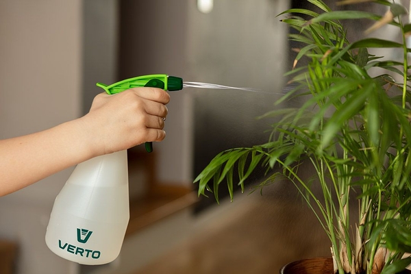 Обприскувач ручний Verto пластик 0.550л 0.070кг