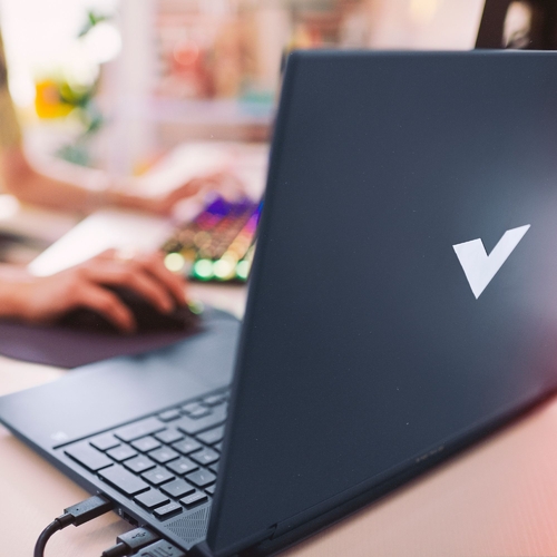 Ноутбук HP Victus 15-fb3046ua (BV8X8EA) Blue