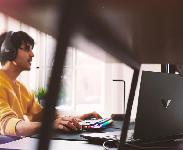 Ноутбук HP Victus 15-fa2012ua (D06GXEA) Mica Silver