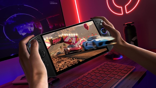 Игровая консоль Lenovo Legion Go 2 8ASP2 2TB (83N00021RA)