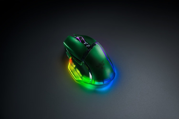 Мышь беспроводная Razer Basilisk V3 Pro 35K Phantom Green (RZ01-05240300-R3G1)
