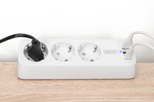 Блок розеток DIGITUS Office, 3xSchuko, 2xUSB-A, 1xUSB-C, 16A, 1.5м, вилка Schuko, білий