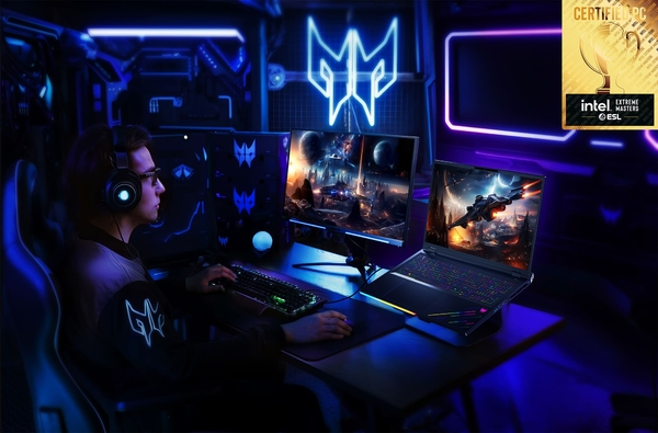 Ноутбук Acer Predator Helios 18 PH18-73-96KF (NH.QVWEU.001) Abyssal Black