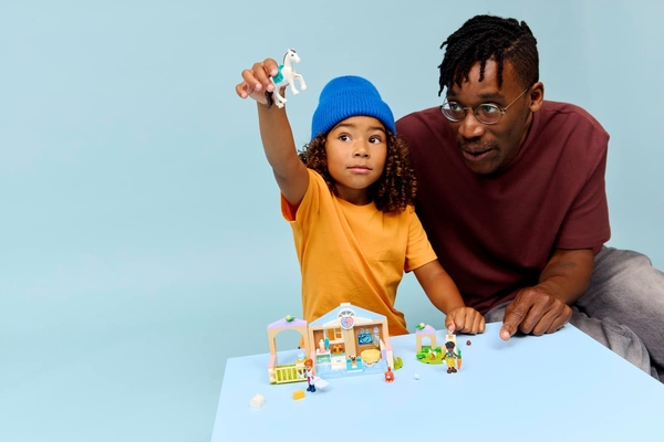 Термос Merlion з нержавіючої сталі, з чашкою та ручкою для перенесення, об'єм 600 мл., білий