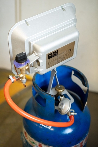 Обігрівач газовий Neo Tools, 4.6кВт, 218-355г/год, 37мбар, редуктор, шланг 40см