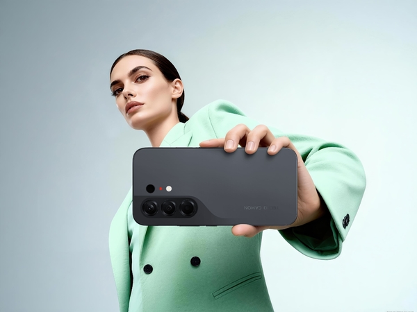 Смартфон TECNO Camon 50 (CN5) 6.78" 8/256ГБ, 2SIM, 6500мА•год, Moonshadow Black