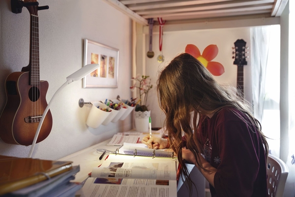 Лампа настільна з акумулятором OSRAM Panan Clip 5.2Вт 4000К 1000мАг USB-A білий