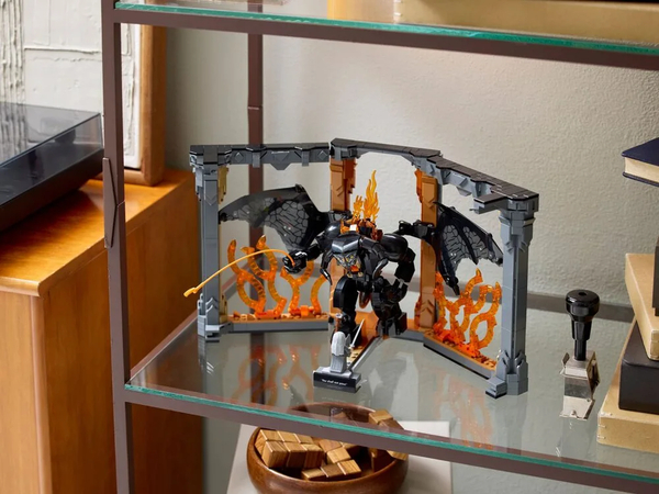 Конструктор LEGO Icons Володар перснів: Балроґ. Книжковий куточок