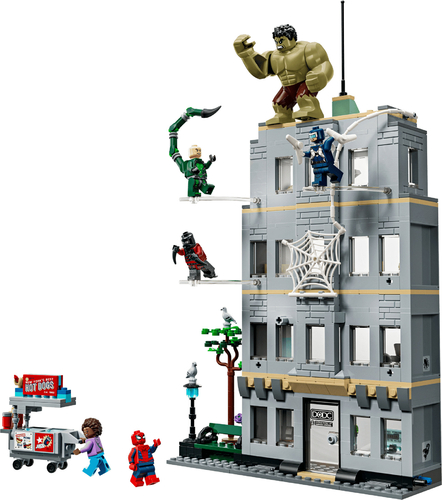 Конструктор LEGO Super Heroes  Епічна сутичка Людини-Павука проти Халка